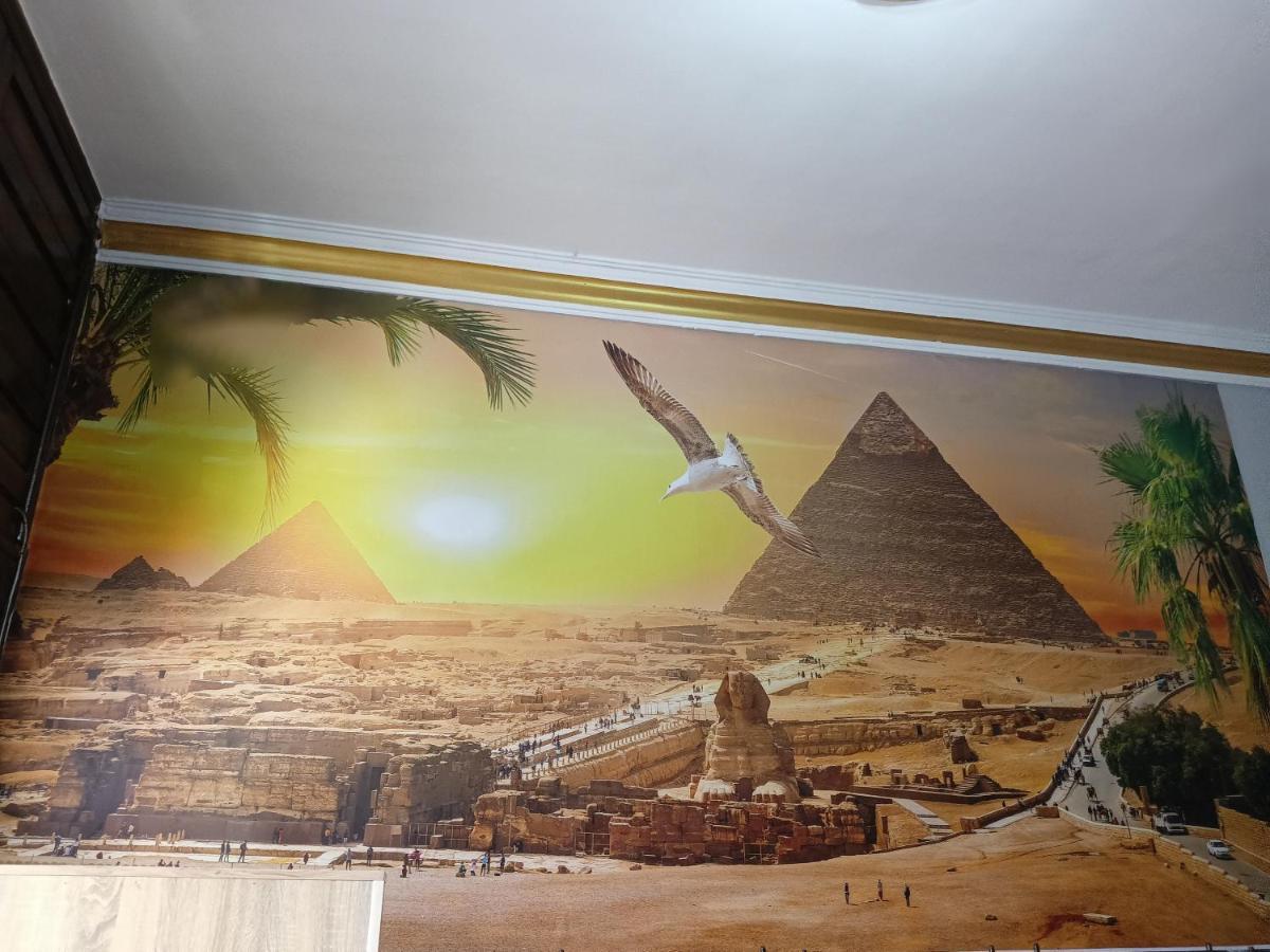 Mesho Falcon Pyramids View Inn Kafret el-Gabal Екстериор снимка